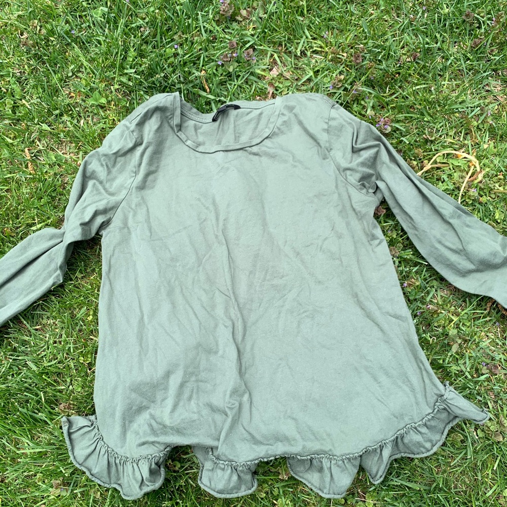 Banana Republic green long sleeve